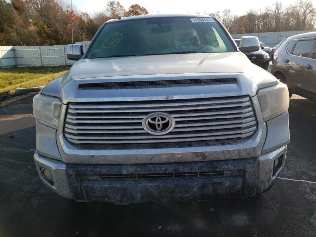 Photo 8 VIN: 5TFBY5F11EX380737 - TOYOTA TUNDRA DOU 