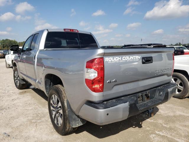 Photo 2 VIN: 5TFBY5F11KX818779 - TOYOTA TUNDRA DOU 