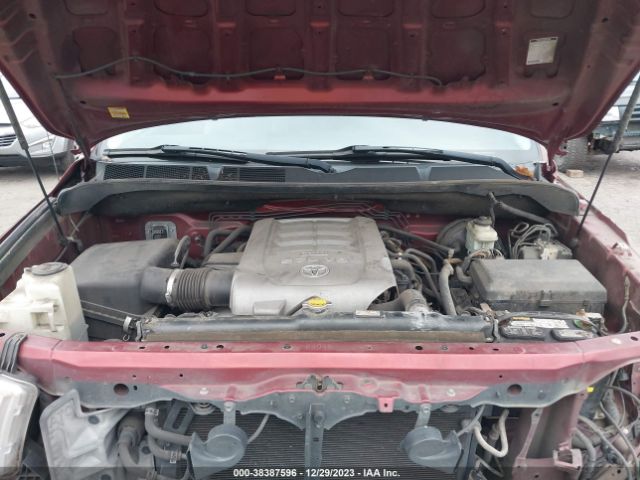 Photo 9 VIN: 5TFBY5F12AX149453 - TOYOTA TUNDRA 