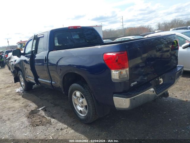 Photo 2 VIN: 5TFBY5F12CX230083 - TOYOTA TUNDRA 