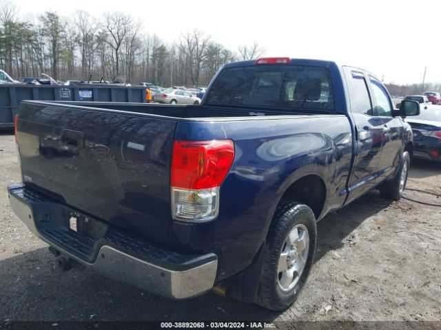 Photo 3 VIN: 5TFBY5F12CX230083 - TOYOTA TUNDRA 