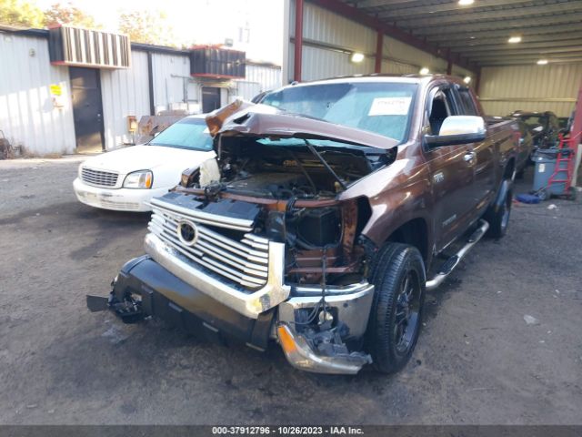 Photo 1 VIN: 5TFBY5F12EX363395 - TOYOTA TUNDRA 4WD TRUCK 