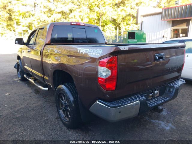 Photo 2 VIN: 5TFBY5F12EX363395 - TOYOTA TUNDRA 4WD TRUCK 