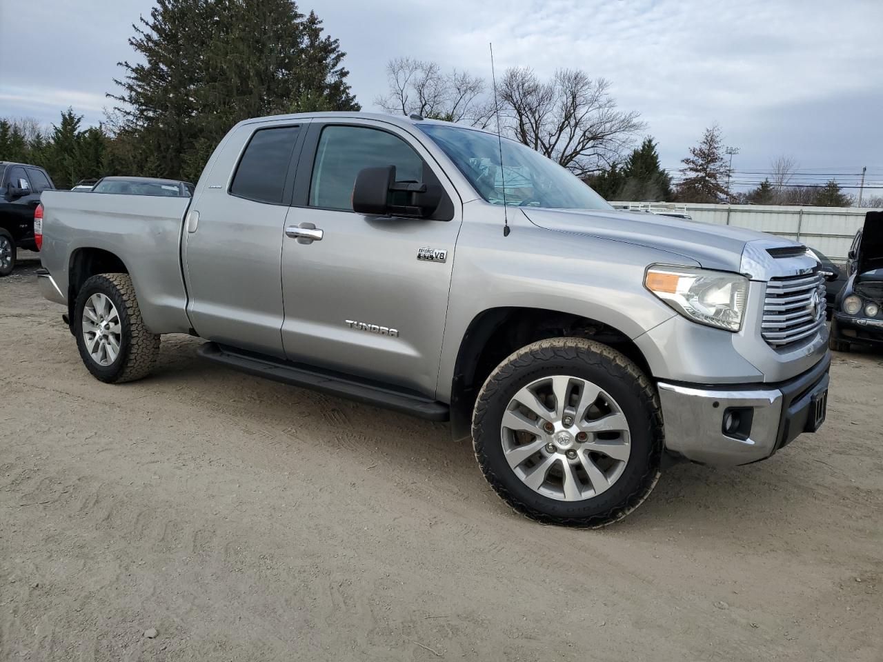 Photo 3 VIN: 5TFBY5F12FX438307 - TOYOTA TUNDRA 