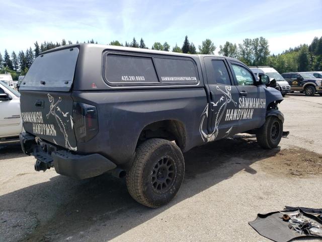 Photo 2 VIN: 5TFBY5F12HX666262 - TOYOTA TUNDRA DOU 