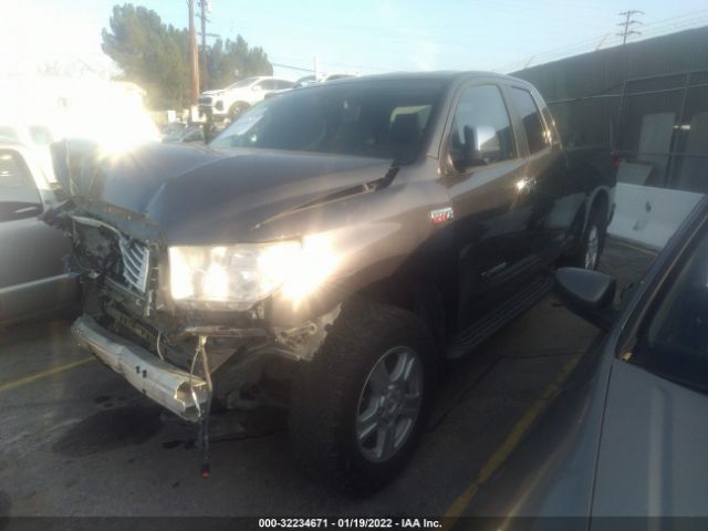 Photo 1 VIN: 5TFBY5F13CX226740 - TOYOTA TUNDRA 4WD TRUCK 