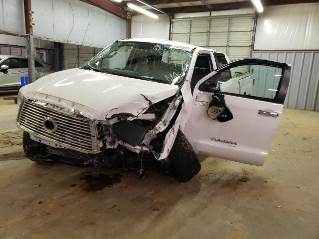 Photo 8 VIN: 5TFBY5F15BX177054 - TOYOTA TUNDRA DOU 