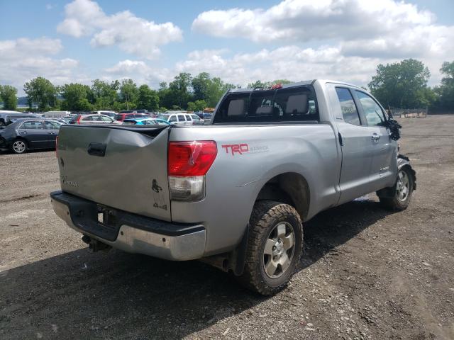 Photo 3 VIN: 5TFBY5F16BX187706 - TOYOTA TUNDRA DOU 