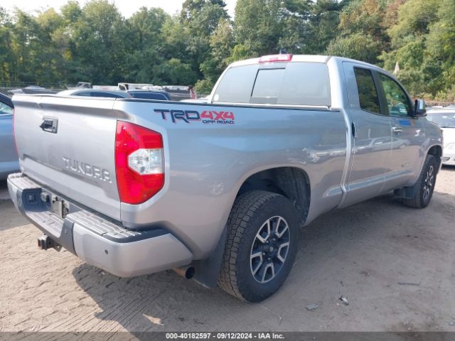 Photo 3 VIN: 5TFBY5F16MX970320 - TOYOTA TUNDRA DOU 