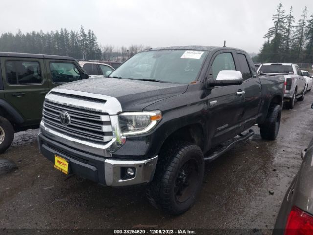 Photo 1 VIN: 5TFBY5F17JX692667 - TOYOTA TUNDRA 4WD 