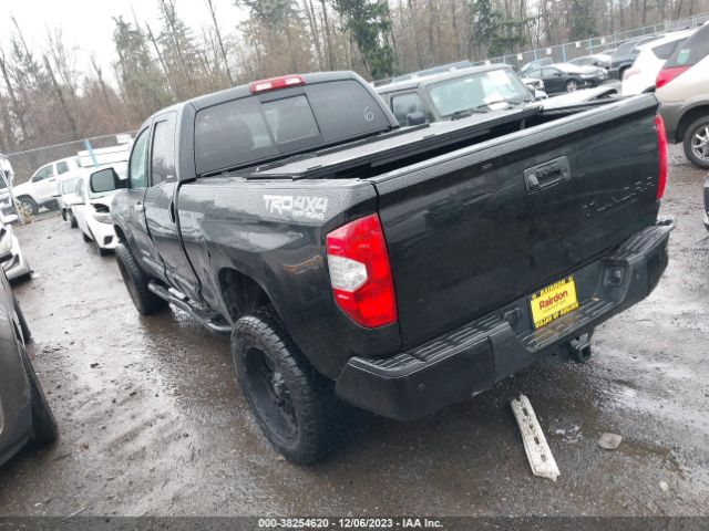 Photo 2 VIN: 5TFBY5F17JX692667 - TOYOTA TUNDRA 4WD 