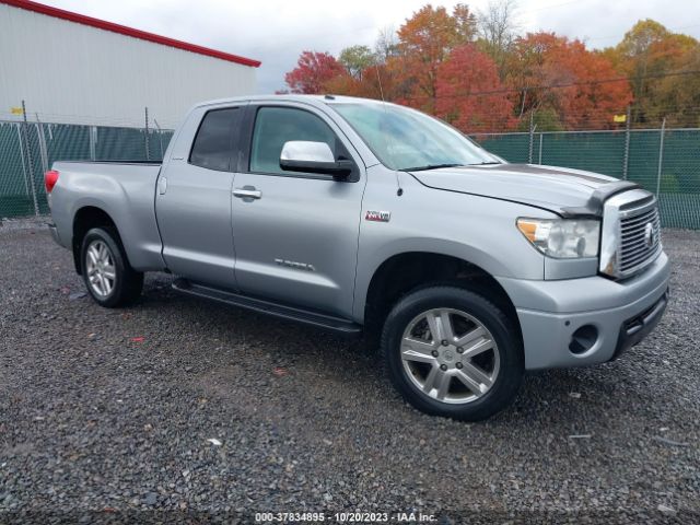 Photo 0 VIN: 5TFBY5F18BX177212 - TOYOTA TUNDRA 4WD TRUCK 