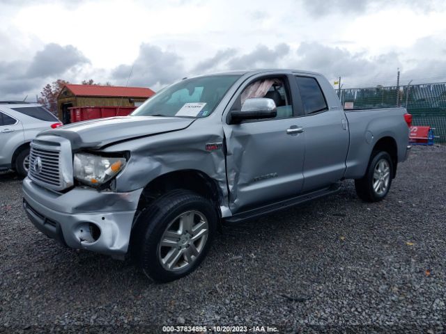 Photo 1 VIN: 5TFBY5F18BX177212 - TOYOTA TUNDRA 4WD TRUCK 