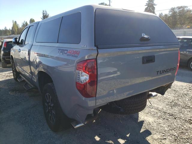 Photo 2 VIN: 5TFBY5F18JX752584 - TOYOTA TUNDRA DOU 