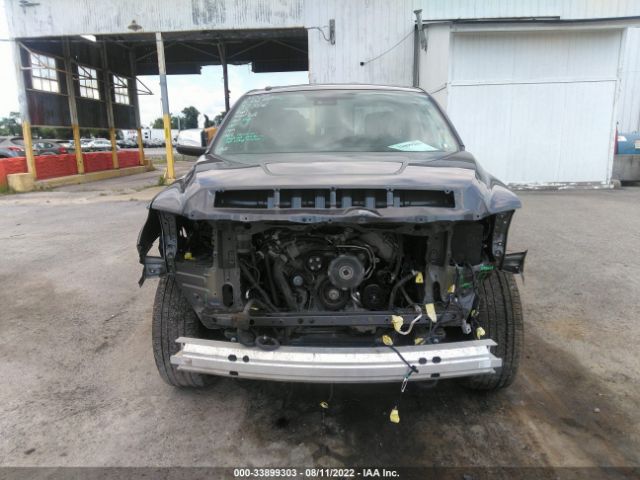 Photo 5 VIN: 5TFBY5F18JX774603 - TOYOTA TUNDRA 4WD 