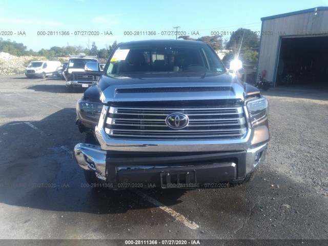 Photo 5 VIN: 5TFBY5F18LX892637 - TOYOTA TUNDRA 4WD 