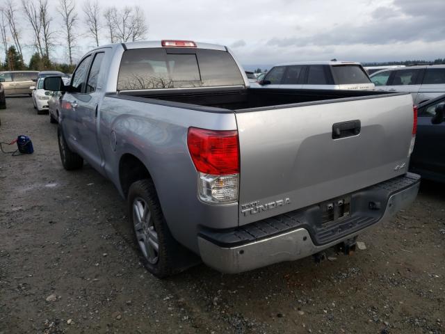 Photo 2 VIN: 5TFBY5F19BX185089 - TOYOTA TUNDRA DOU 