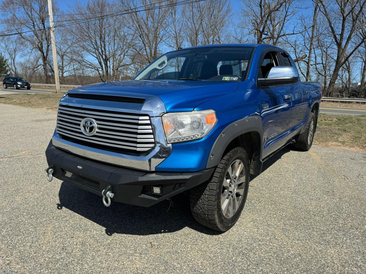 Photo 1 VIN: 5TFBY5F19GX566111 - TOYOTA TUNDRA 