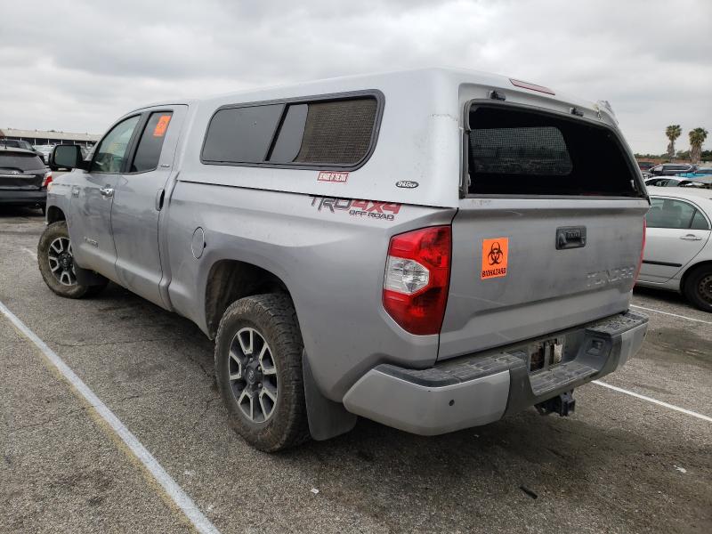 Photo 2 VIN: 5TFBY5F19HX584836 - TOYOTA TUNDRA DOU 