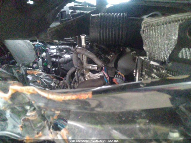 Photo 9 VIN: 5TFBY5F19KX867857 - TOYOTA TUNDRA 4WD 