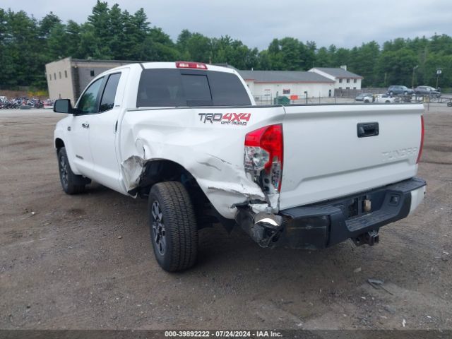 Photo 2 VIN: 5TFBY5F1XKX827867 - TOYOTA TUNDRA 