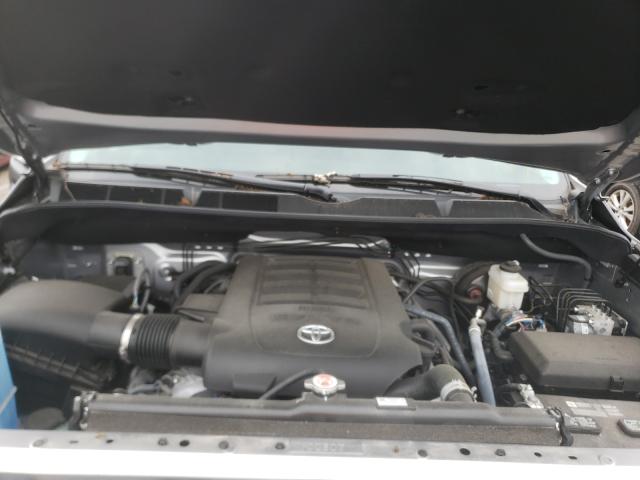 Photo 6 VIN: 5TFBY5F1XLX902200 - TOYOTA TUNDRA DOU 