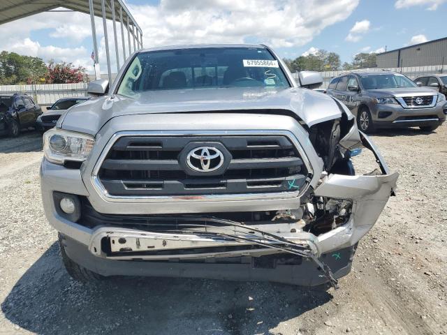 Photo 4 VIN: 5TFBZ5DN0HX002383 - TOYOTA TACOMA DOU 