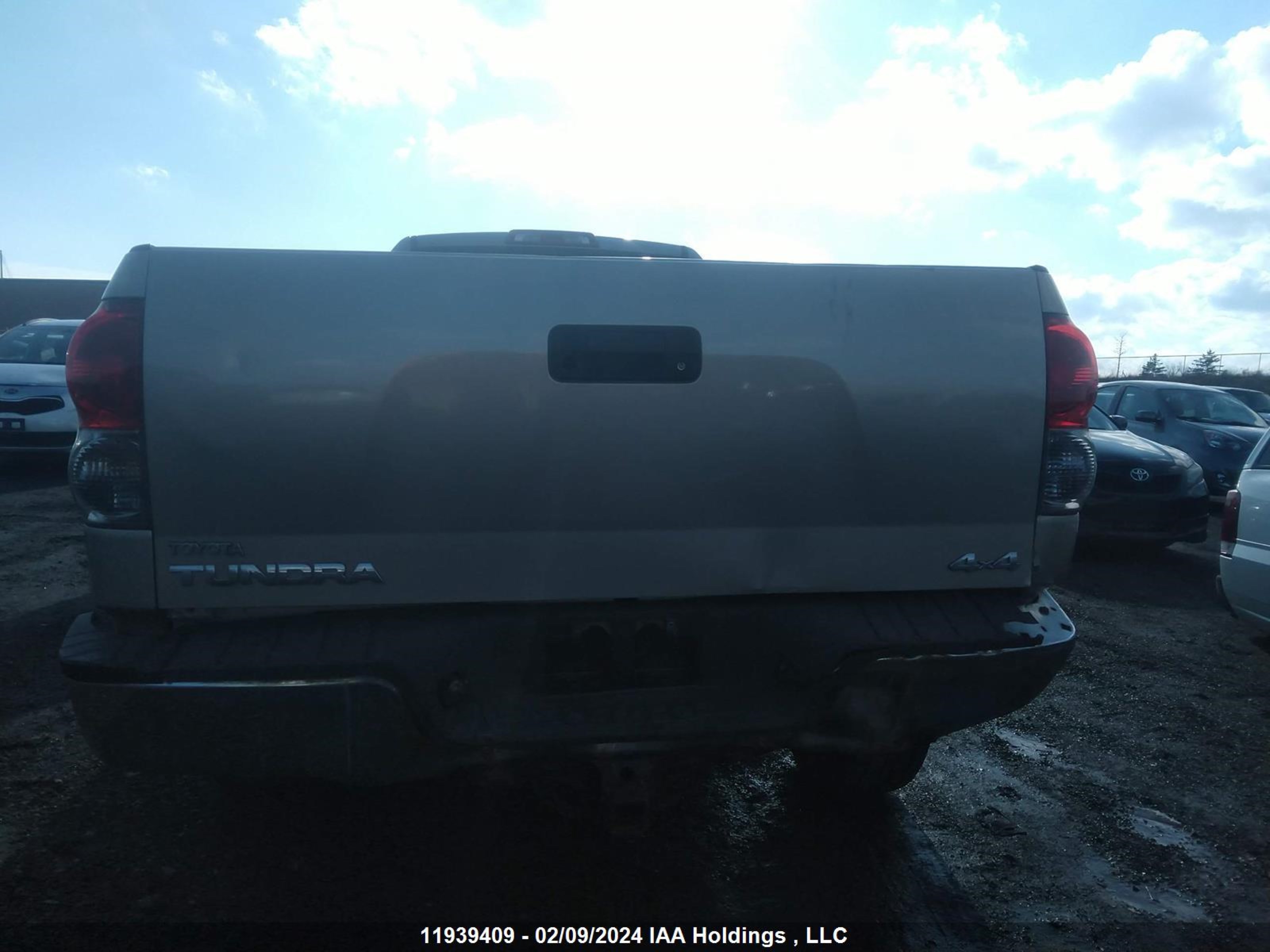 Photo 5 VIN: 5TFCV54137X004317 - TOYOTA TUNDRA 