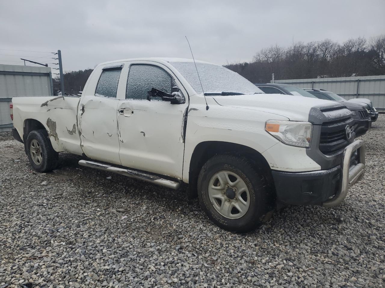 Photo 3 VIN: 5TFCW5F18GX019843 - TOYOTA TUNDRA 