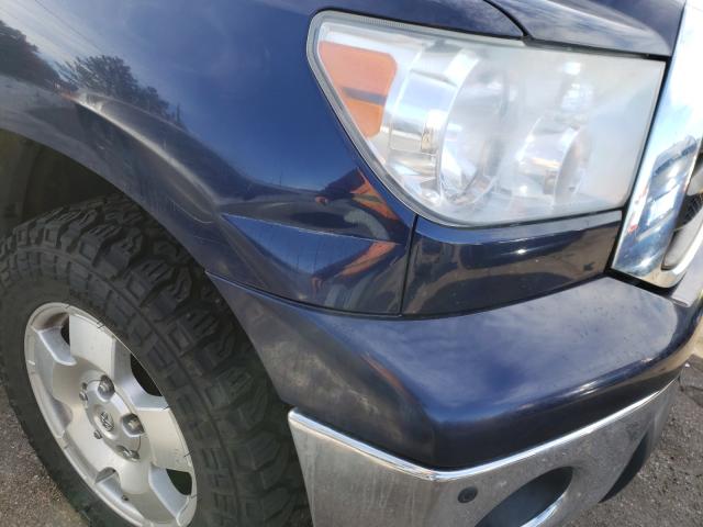 Photo 8 VIN: 5TFCY5F10CX013202 - TOYOTA TUNDRA DOU 