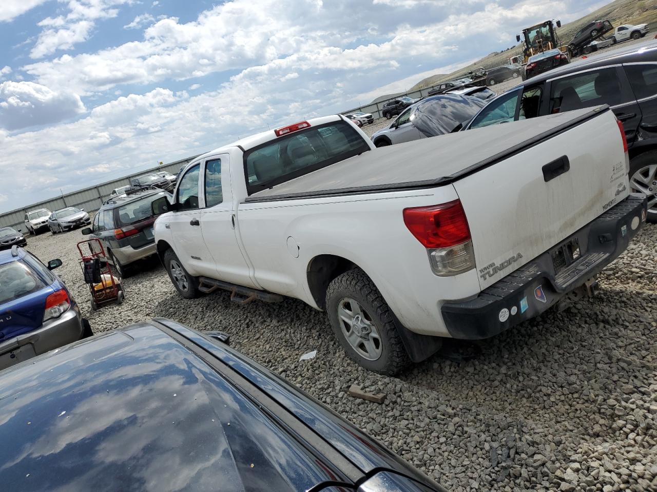 Photo 1 VIN: 5TFCY5F14CX012893 - TOYOTA TUNDRA 