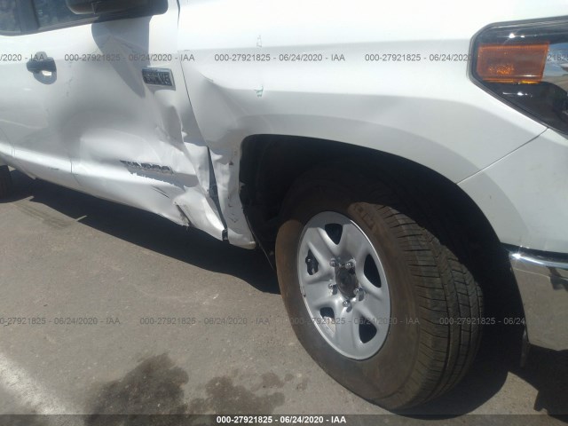 Photo 5 VIN: 5TFCY5F14LX026325 - TOYOTA TUNDRA 4WD 