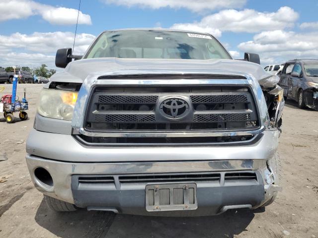 Photo 4 VIN: 5TFCY5F15CX013941 - TOYOTA TUNDRA DOU 