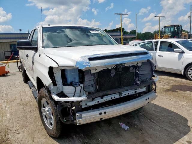 Photo 8 VIN: 5TFCY5F15KX024842 - TOYOTA TUNDRA DOU 