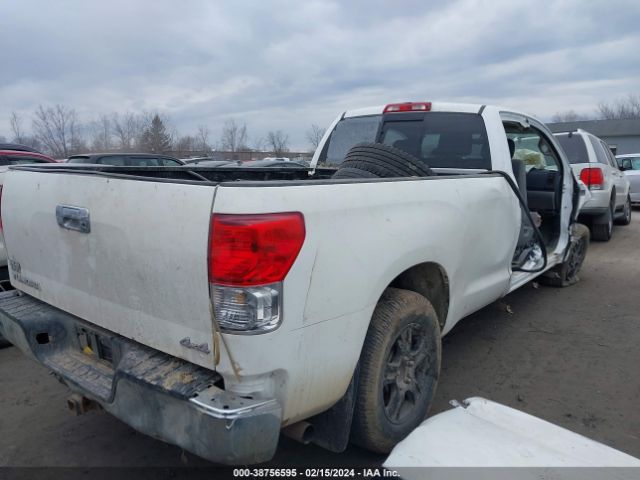 Photo 3 VIN: 5TFCY5F18AX010125 - TOYOTA TUNDRA 