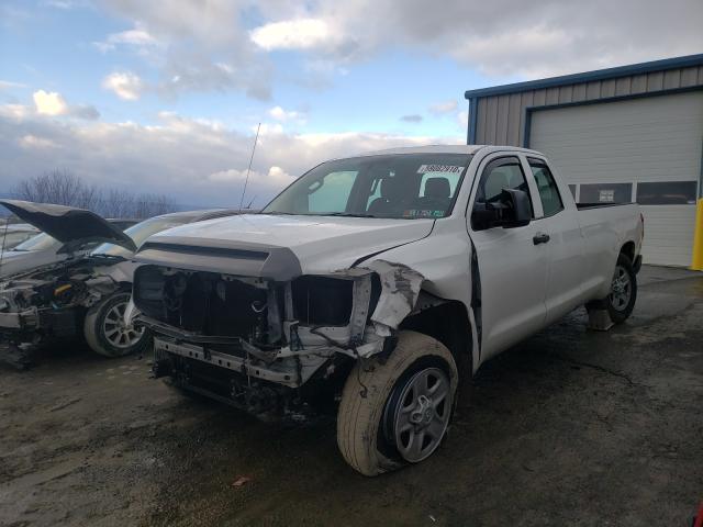 Photo 1 VIN: 5TFCY5F18HX021619 - TOYOTA TUNDRA DOU 