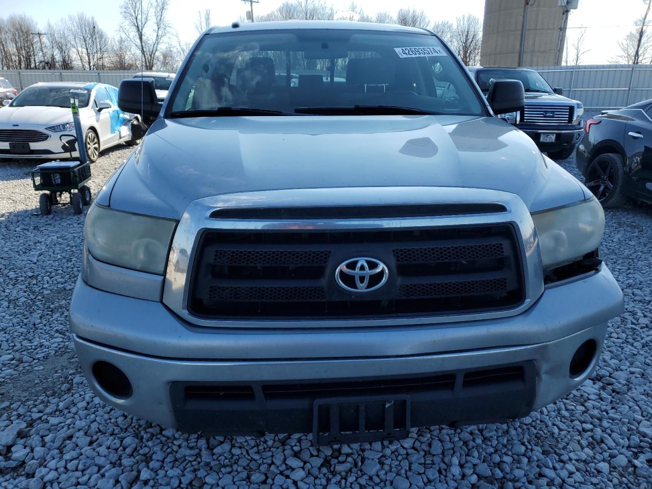 Photo 4 VIN: 5TFCY5F19BX011513 - TOYOTA TUNDRA 