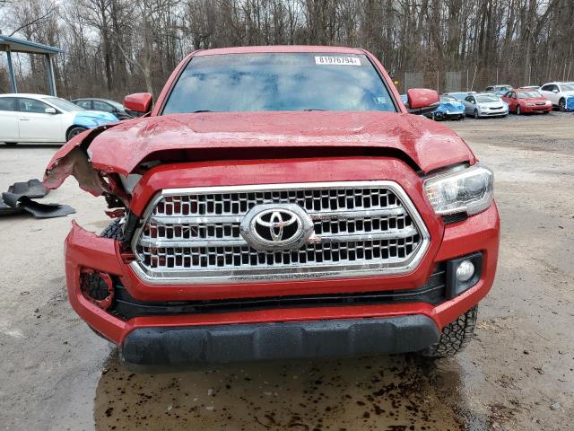 Photo 4 VIN: 5TFCZ5AN0HX058848 - TOYOTA TACOMA DOU 