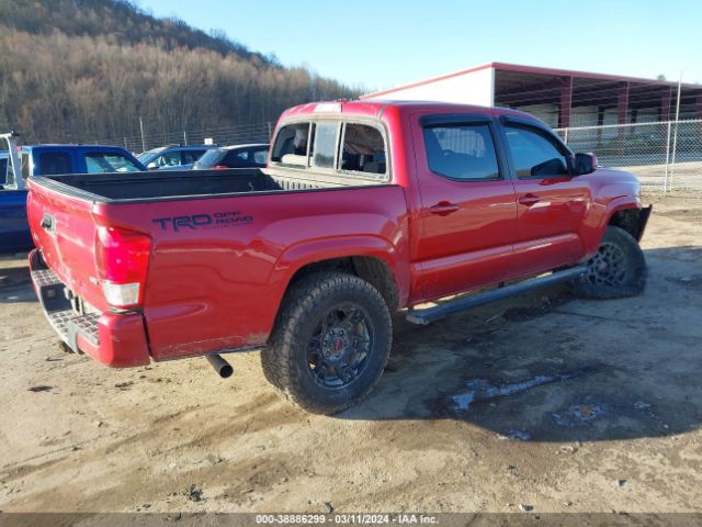 Photo 3 VIN: 5TFCZ5AN0HX061118 - TOYOTA TACOMA 