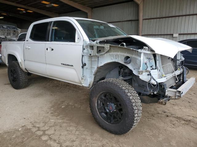 Photo 3 VIN: 5TFCZ5AN0HX075715 - TOYOTA TACOMA 