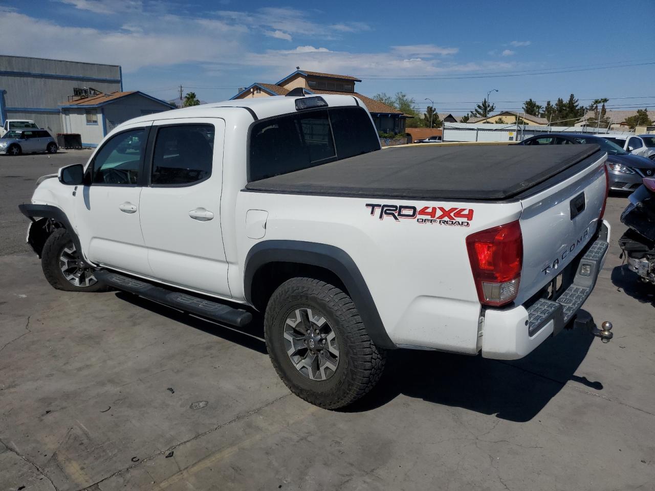 Photo 1 VIN: 5TFCZ5AN0HX106512 - TOYOTA TACOMA 