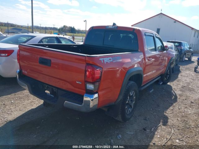 Photo 3 VIN: 5TFCZ5AN0JX122179 - TOYOTA TACOMA 