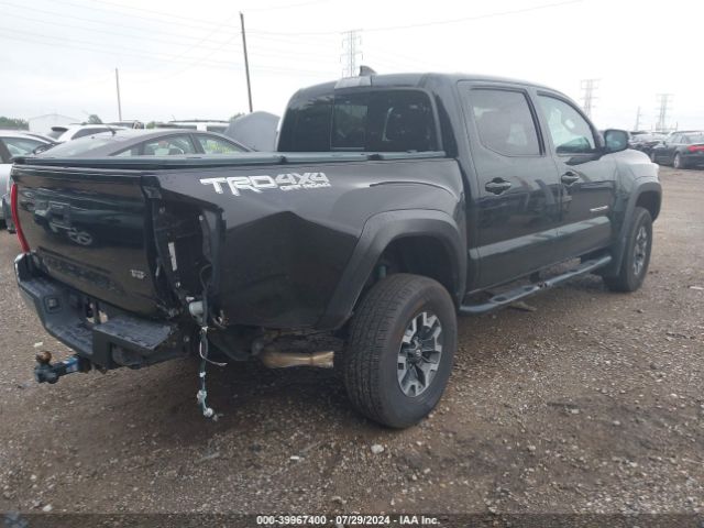 Photo 3 VIN: 5TFCZ5AN0JX152945 - TOYOTA TACOMA 