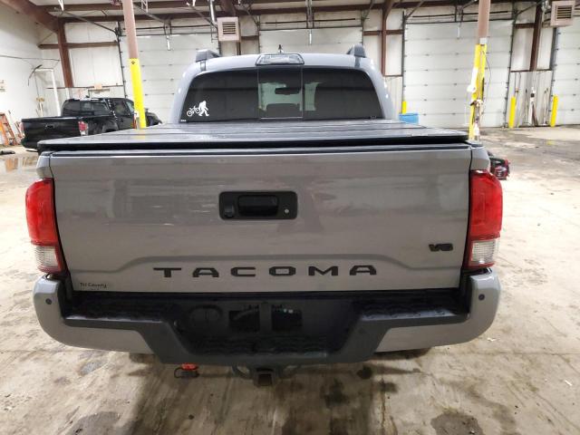 Photo 5 VIN: 5TFCZ5AN0JX158972 - TOYOTA TACOMA 