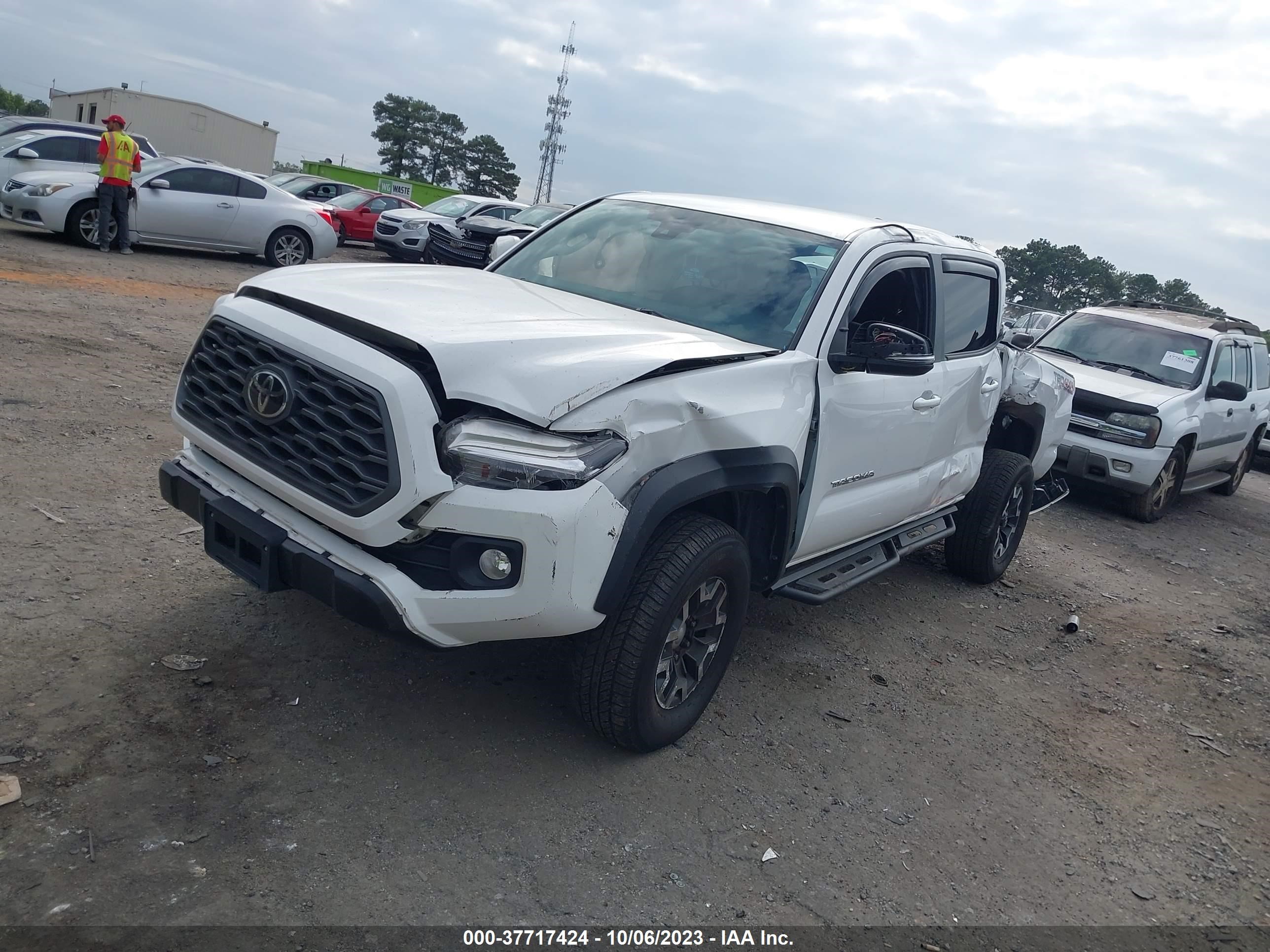 Photo 1 VIN: 5TFCZ5AN0LX230532 - TOYOTA TACOMA 