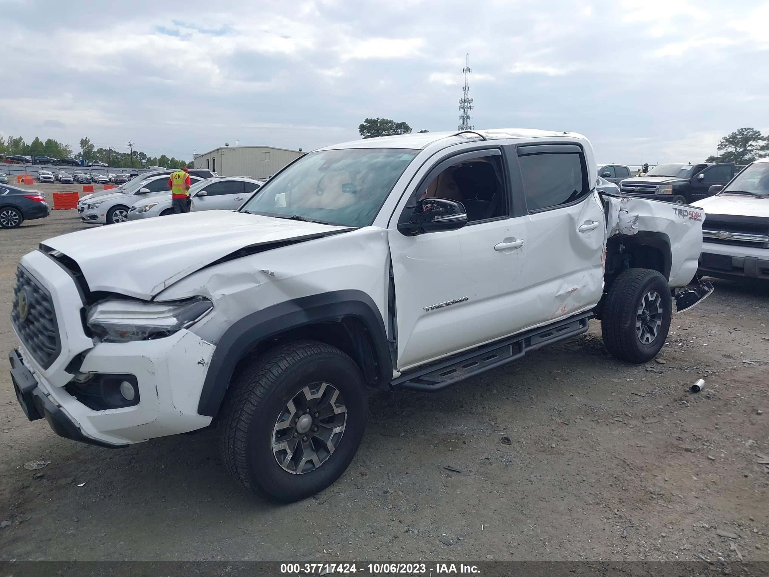 Photo 5 VIN: 5TFCZ5AN0LX230532 - TOYOTA TACOMA 