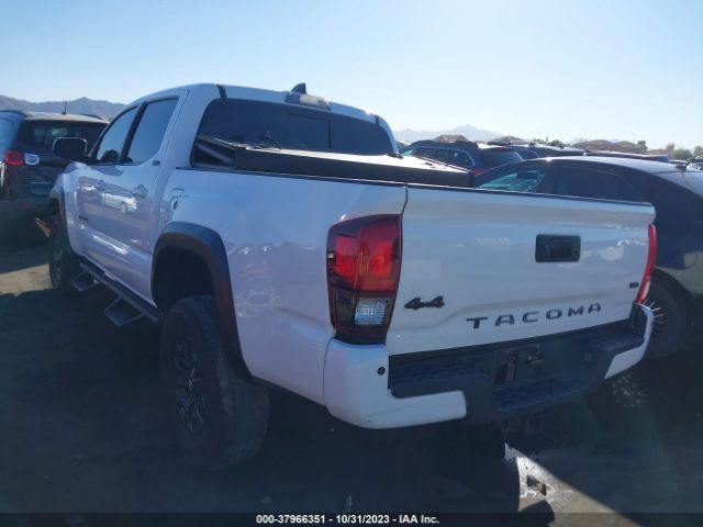 Photo 2 VIN: 5TFCZ5AN0MX259577 - TOYOTA TACOMA 4WD 