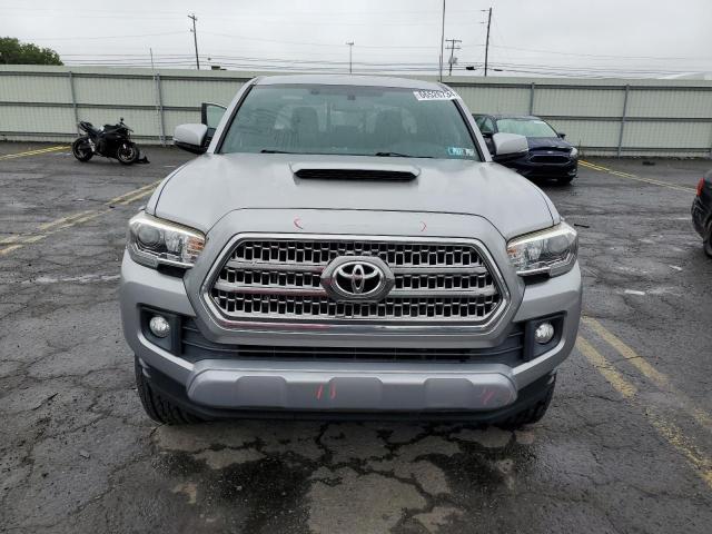 Photo 4 VIN: 5TFCZ5AN1GX031169 - TOYOTA TACOMA 