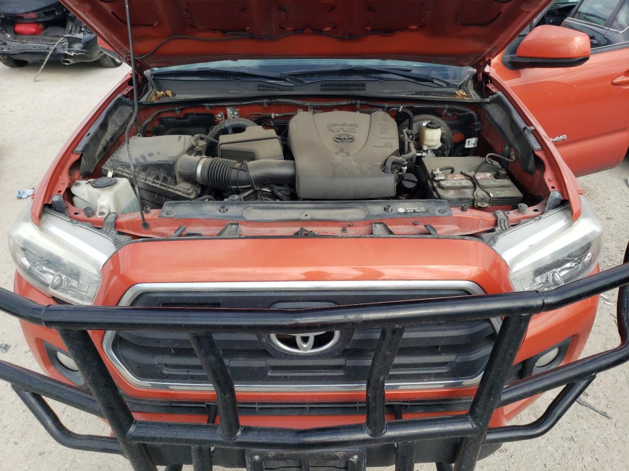 Photo 10 VIN: 5TFCZ5AN1HX050547 - TOYOTA TACOMA 