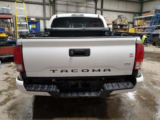 Photo 5 VIN: 5TFCZ5AN1HX102324 - TOYOTA TACOMA DOU 